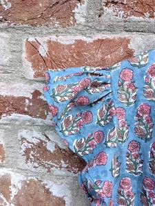 Robe courte bohème imprimée à la main, en gaze de coton indien, col rond, sans manches, imprimé floral, mini-robe pour femmes - Product Image 3