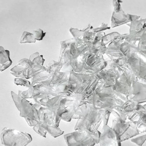 Láminas de PET Reciclado Superfinas, Lavadas en Caliente, Transparentes, Materia Prima para Hilo de Fibra Cortada de Poliéster - Product Image 6