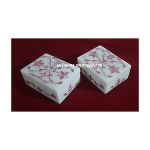 Caja de Joyería de Mármol Blanco Makrana con Incrustaciones de Nácar Rosa, Diseño de Incrustaciones de Flores Hechas a Mano con Forma Rectangular, para Guardar Anillos - Product Image 5