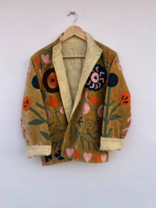 Veste bomber en velours à motif floral brodé Suzani, faite à la main, bohème, vintage, réversible, ethnique, mode automne-hiver - Product Image 1