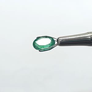 มรกตสีเขียว 2.69 กะรัต จากแซมเบีย พลอยหลวม (3.25 รัตติ) - Product Image 3