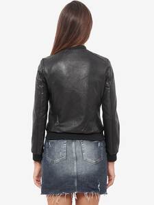 เสื้อแจ็คเก็ตหนัง100% สีดำสำหรับผู้หญิงหนังแกะแท้สีดำสำหรับฤดูหนาว - Product Image 4