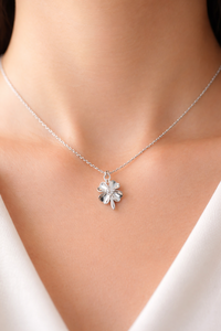 จี้เงินแท้ 925 ลายดอกไม้เรียบหรูสำหรับเธอ - สร้อยคอจี้ลายดอกไม้สุดสง่างาม - Product Image 2