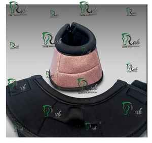 Protège-pattes de luxe roses scintillants pour chevaux, protection anti-retour scintillante, personnalisables en caoutchouc, plusieurs couleurs - Product Image 3