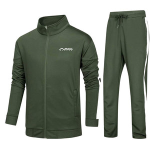 Conjunto deportivo informal para hombre, tela suave y transpirable, elegante, perfecto para viajes, gimnasio y estilo de vida activo diario. - Product Image 1