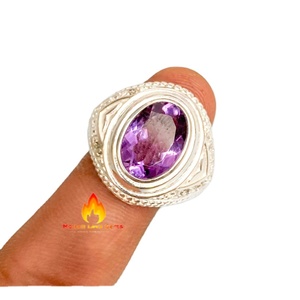 แหวนพลอยอเมทิสของผู้ชายหรูหราเงินสเตอร์ลิง925พร้อมฝาอัญมณีธรรมชาติสำหรับงานแต่งงานและงานปาร์ตี้ - Product Image 5