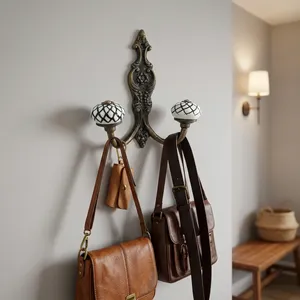 Porte-manteau mural multifonctionnel vintage en fonte écologique avec globes en céramique et double crochet pour entrée, salle de bain, chambre - Product Image 4
