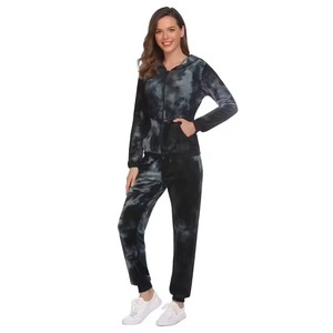 Breathable Women Velvet Velour Tracksuit Custom Design Your Own Tracksuit Women Velvet Tracksuit Wholesale Supplier - Product Image 5