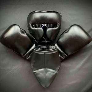 Conjunto de Sparring Personalizado, Guantes de Boxeo Profesionales de Cuero Vacuno, Alta Calidad a Bajo Precio - Product Image 5