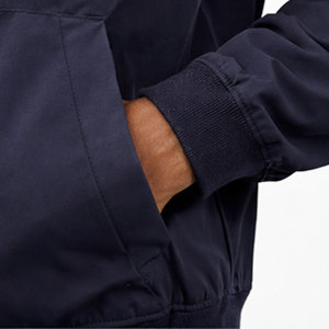 Blouson d'hiver respirant en tissu léger, confortable pour les activités décontractées et la mode urbaine - Product Image 3