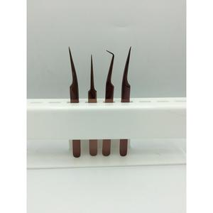 Pinzas para Cejas Inclinadas de Alta Precisión, Marca Personalizada, Modelo 282, de Pakistán - Product Image 1