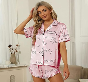 Conjunto de Pijama de Satén Rosa para Mujer de Alta Calidad, Manga Corta, Cuello Camisero, Cierre de Botones, Estampado Romántico con Letras, Ropa de Dormir de Verano - Product Image 5