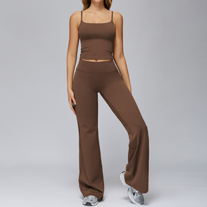 Ensemble de yoga noir 2 pièces pour femme, haut court à col carré et bretelles spaghetti, pantalon taille haute à jambes larges, en spandex sans couture, tenue de sport - Product Image 5