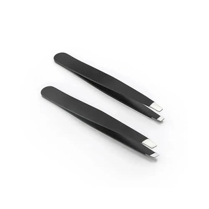 แหนบคีบคิ้วปลายแหลมแฟชั่น สแตนเลสสตีล ทนทาน ดีไซน์ลายจุด - Product Image 5