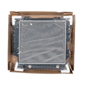 Radiador nuevo para Jeep 87-06 Wrangler Islander Renegade 2,5 L4 4,0 4,2 L6 1682 - Product Image 1