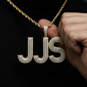 Collar Unisex de Plata de Ley 925 Chapado en Oro de 14k con Diamante Moissanita y Letra de Rapero, Colgante Personalizable de Alta Calidad - Product Image 5
