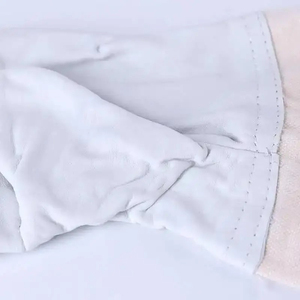 Gants professionnels pour l'apiculture |   Design texturé minimaliste et discret, tout noir |   Prix direct usine - Product Image 4