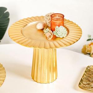 Base para Pastel de Aluminio con Acabado Dorado Moderno, Diseño Acanalado, Decorativa, para Servir Postres, Centro de Mesa para Bodas y Eventos, Plato para Pastelería - Product Image 6