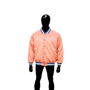 Veste universitaire en satin rose pêche avec col, poignets et ceinture côtelés rayés bleu et blanc, veste brillante haut de gamme personnalisée en gros - Product Image 1