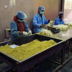 Manufacturer's Real Triple Refined Pure <b>Henna</b> <b>Powder</b> Chemical-Free Herbal Semi-Permanent Hair Color OEM Private Label <b>Powder</b> - Product Image 6