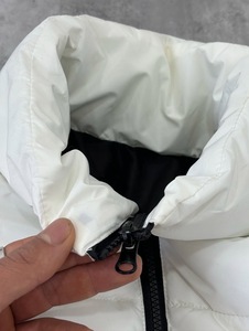 <b>Men's</b> <b>White</b> Hooded Windbreaker <b>Puffer</b> <b>Jacket</b> Quilted Filling Water Resistant Nylon/Cotton Shell Zip-Up Closure Stand Collar for - Product Image 4