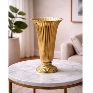 High Quality Hammered Design Metal Gold Hexagonal Geometric Flower <b>Vase</b> Premium Home Decor Centerpiece Wedding Arrangements - Product Image 3