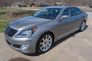 Hyundai Equus Signature 2012 - Product Image 2