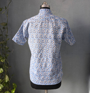 Camisa Casual de Manga Corta para Hombre, Estampado Floral Azul, Cuello Clásico, Transpirable, de Algodón, para Verano - Product Image 5