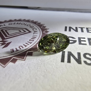 Diamante Cultivado en Laboratorio, Corte Oval Brillante, 2CT, Verde Intenso, Certificado IGI, VS2, Diamante Suelto - Product Image 3