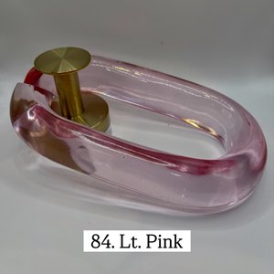 Lámpara colgante moderna decorativa de resina colorida con cadena de acrílico para techo de casa, oficina u hotel moderno. - Product Image 3