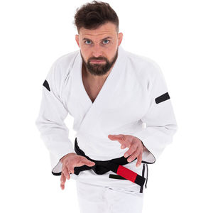 Gran Descuento en Uniformes de Karate con Bordado Personalizado, Tallas Junior y Senior, Precio en Línea, Tela de 240g, Peso Ligero y Pesado, Alta Calidad - Product Image 2