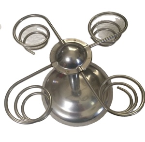 Organizador de almacenamiento de conos de helado de metal plateado Acabado pulido Perfecto para exhibir en tiendas, fiestas y bodas - Product Image 1