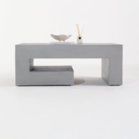 Table basse en microbêton gris Vandana Zenova Arista pour salon moderne et décoration contemporaine