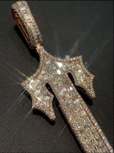 Colgante de Cristal con Forma de Espada, Chapado en Oro de 18K, Aleación, Estilo Hip Hop Unisex, Amuleto, Joyería, Regalo - Product Image 2