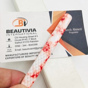 Pinzas de pestañas rectas con estampado de mármol naranja profesional Pinzas de extensión de pestañas de acero inoxidable con etiqueta privada personalizada - Product Image 3
