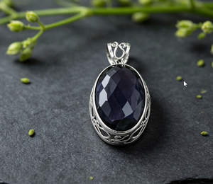 Pendentif Solitaire Art Palace Lapis Lazuli en Argent 925 Plaqué Rhodium, Sertissage Classique Ovale, Unisexe, Usage Quotidien - Product Image 1