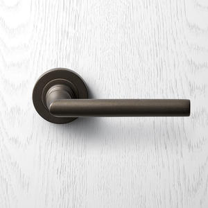 Manija de Puerta Elegante de Acero Color Negro para el Hogar, Personalizada con Barra de Privacidad y Cerradura, Herrajes para Puertas Interiores - Product Image 2