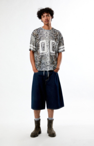 เสื้อยืดคอกลมแขนสั้นทรงปกติสำหรับผู้ชาย พิมพ์ลายแบบซับลิเมชั่น ผ้าฝ้าย 100% เสื้อลำลอง สกรีนโลโก้ได้ ระบายอากาศดี สไตล์ฮิปฮอป - Product Image 5