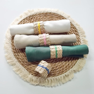 Anneaux de serviettes en jacinthe d'eau naturelle en gros pour mariages, décorations de table, fabriqués au Vietnam - Product Image 3