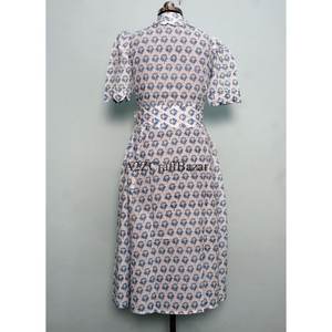 Robe midi florale Kangura pour femme, 100 % coton écologique, style Kangura, col en V, manches courtes, boutons décoratifs, lavable. - Product Image 6