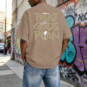 เสื้อยืดโอเวอร์ไซส์พิมพ์ลายกราฟิกสไตล์วินเทจสำหรับผู้ชาย ผ้าคอตตอน 100% หนา 240 GSM ทรงคอกลม ใส่สบาย สไตล์ลำลอง - Product Image 4