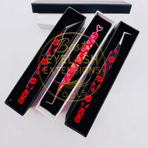 Nouveau papier de la Saint-Valentin avec revêtement coloré et découpe en forme de cœur 90 °   Pince à épiler à pointe en fibre pour extensions de cils fines, courbées et isolées - Product Image 4