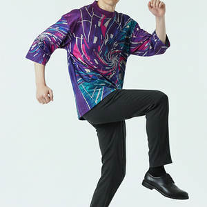 Camiseta Oversize Moderna para Hombre, Diseño de Hombros Caídos, Prenda de Inspiración Urbana, Prenda Esencial de Moda Casual - Product Image 3