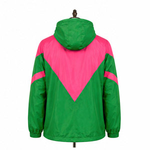 Alfa |   Kapa |   Chaqueta Cortavientos con Capucha para Mujer Alpha Sorority, Chaqueta Impermeable Universitaria con Bloques de Color y Cierre Completo, Chaqueta Ligera para Exteriores - Product Image 5