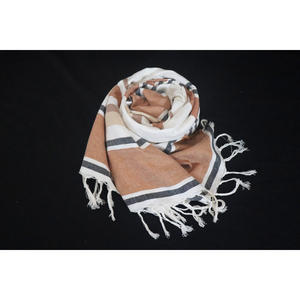 Toalla Fouta Hammam Turca de Lujo Moderna a Rayas Reciclada, la Mejor Calificada para Exportación, Ecológica, de Algodón, de Secado Rápido y Súper Suave - Product Image 1