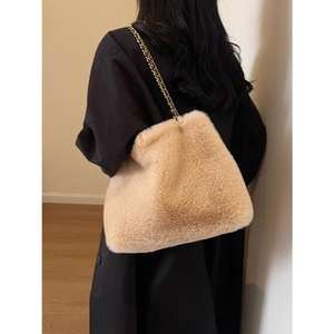 กระเป๋าสะพายข้างกันน้ำสำหรับผู้หญิง ดีไซน์หรูหรา ขนฟู พร้อมเชือกผูก สำหรับเล่นกีฬา เดินทาง ท่องเที่ยวกลางแจ้ง - Product Image 3