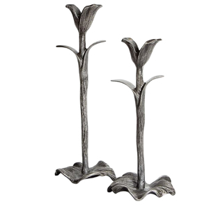 Luxury Vintage Tulip Candle Stand Set Handcrafted Metal Flower <b>Candlestick</b> <b>Holders</b> for Taper Candles Elegant Floral Home Decor - Product Image 1