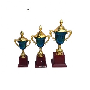 Trofeos deportivos de Metal de alta calidad, fabricante de placas de copa de premio para competiciones de Bádminton de cricket de fútbol universitario escolar - Product Image 4