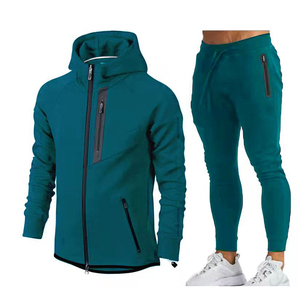 Ensembles de survêtements deux pièces personnalisés avec logo imprimé pour hommes – Tenues d'entraînement confortables avec sweats à capuche zippés unis - Product Image 1
