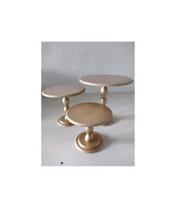 Soporte para Pasteles de Madera Natural Hecho a Mano de Primera Calidad con Base Elevada para Arreglos de Cupcakes y Exhibición en la Encimera de la Cocina - Product Image 4